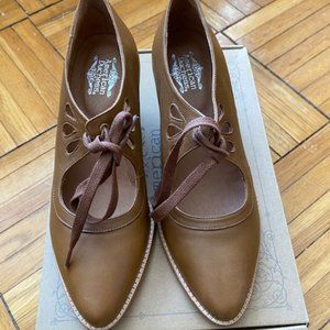 Brown leather heels 1920s Great Gatsby Style | 8